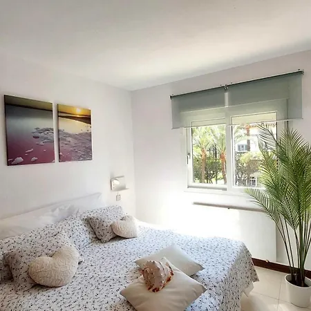 Centrico En 1ª Linea De Playa Con Piscinas Y Jardines * Torrevieja