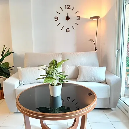 Centrico En 1ª Linea De Playa Con Piscinas Y Jardines Appartement *